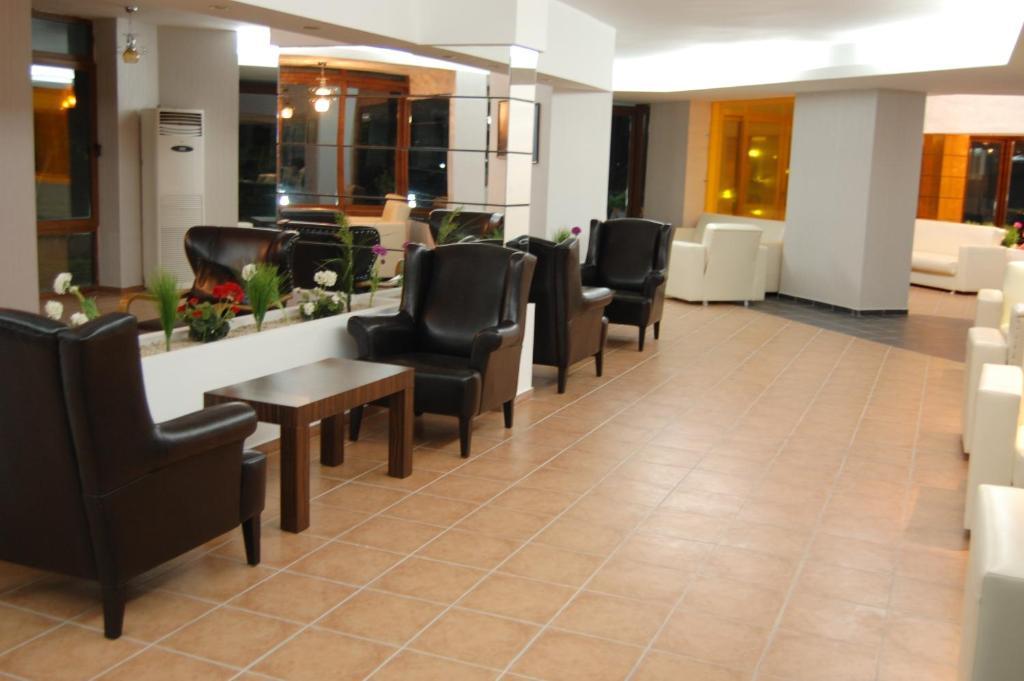 Mersin Green Tower Suites Mezitli Buitenkant foto